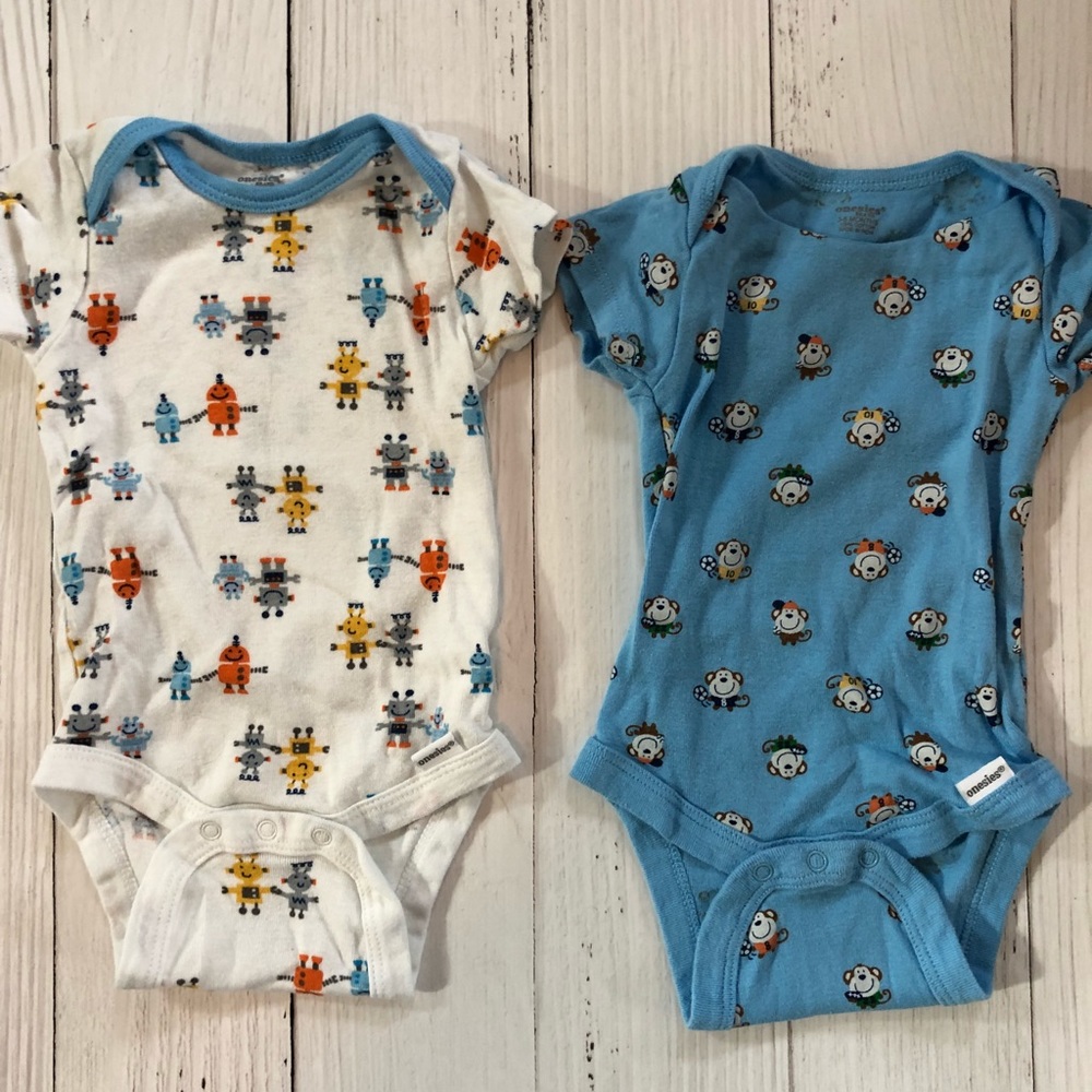 BOYS 3-6MO 2PC ONESIE BUNDLE